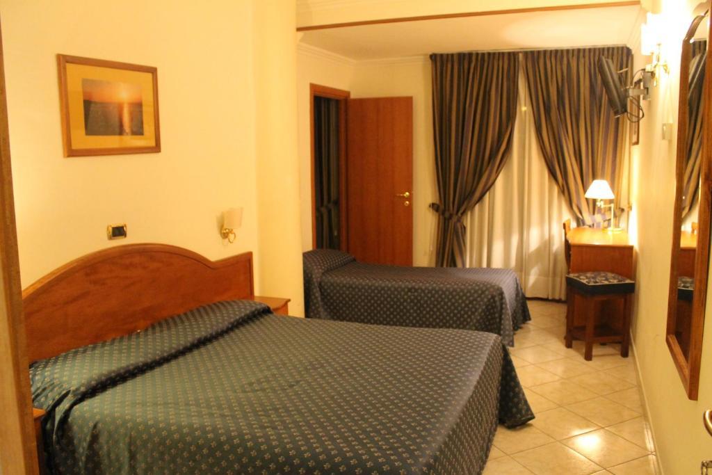Hr Hotel & Spa Πιάνο ντι Σορέντο Δωμάτιο φωτογραφία